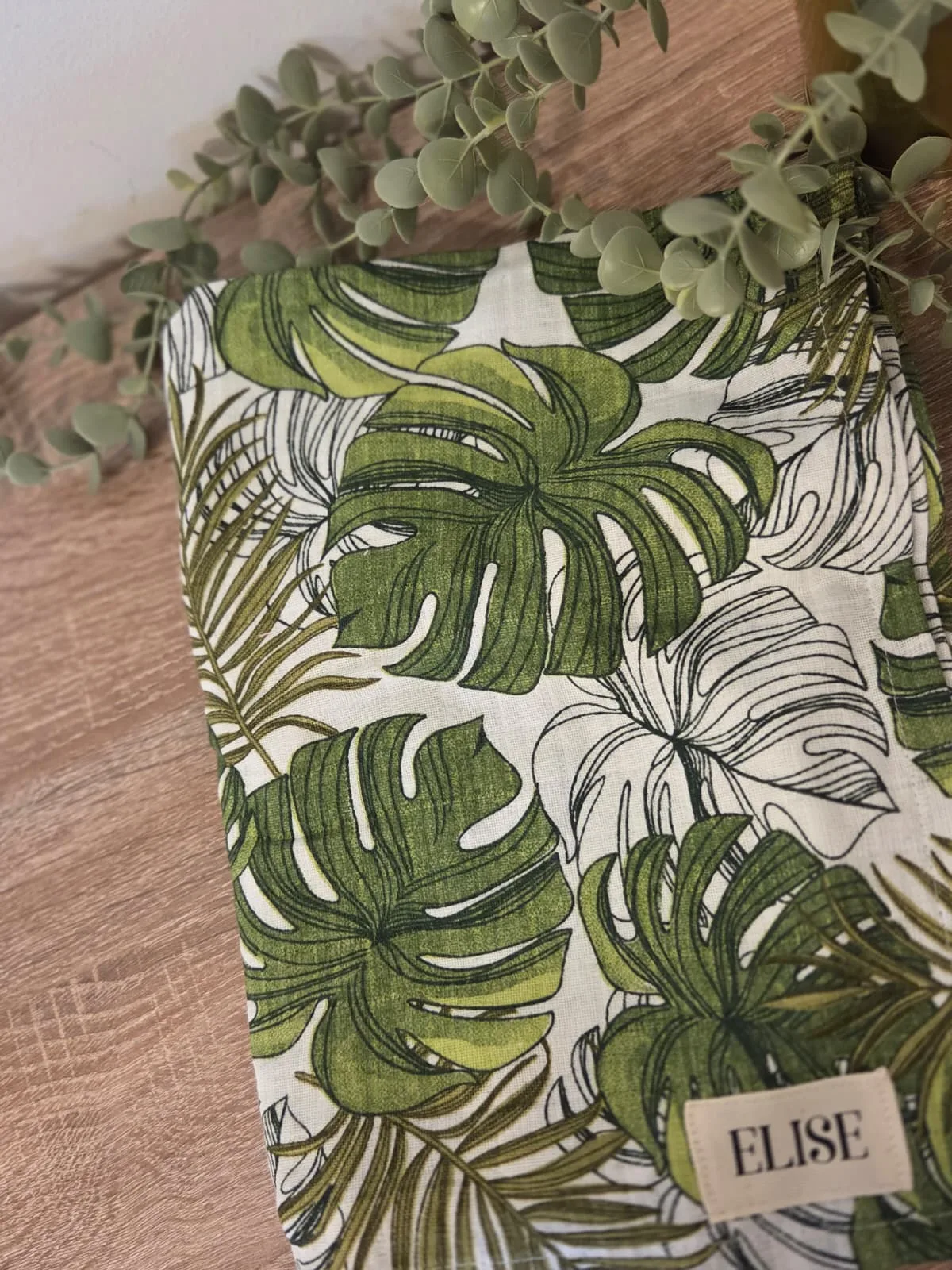 marama za dojenje monstera