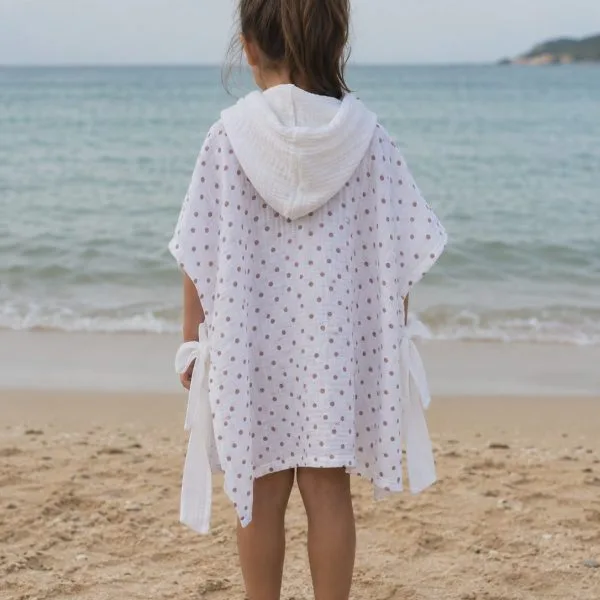 pončo za plažu točkice