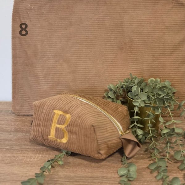 8 - neseser make up bag - B